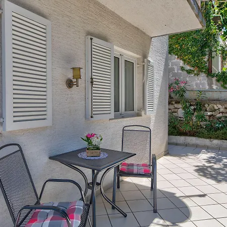 Apartment Ausgefallenes Nur 390 Meter Zum Mit Meerblick, 3 Parkplaetzen, Wifi Selce